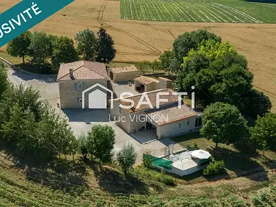 Maison, 267 m²