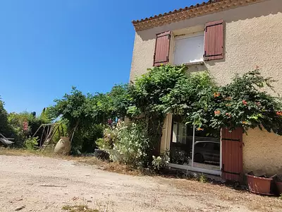 Maison, 282 m²