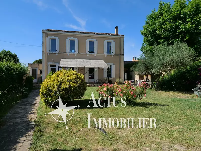 Maison, 145 m²