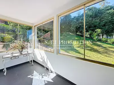 Maison, 203 m²
