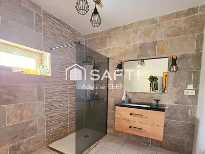 Maison, 122 m²