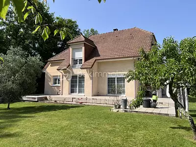 Maison, 131 m²