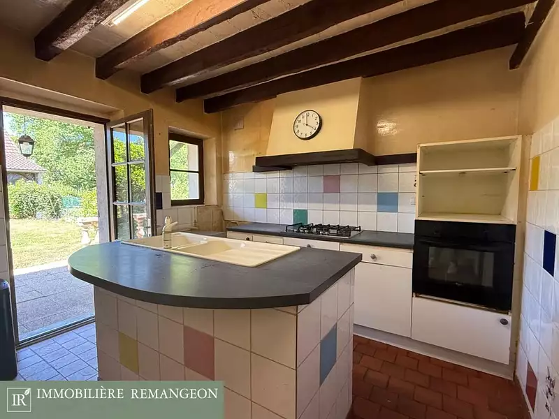 Maison, 166 m²