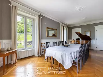 Maison, 330 m²