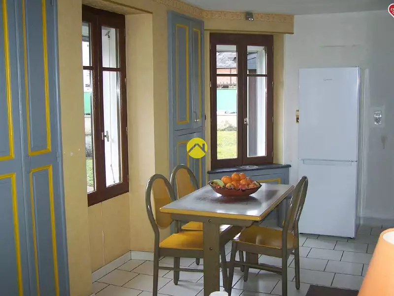 Maison, 170 m²