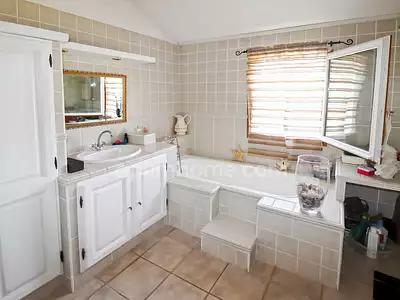Maison, 163 m²