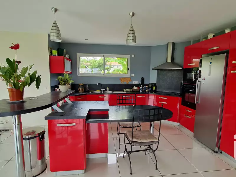 Maison, 138 m²