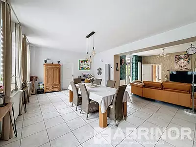 Maison, 190 m²