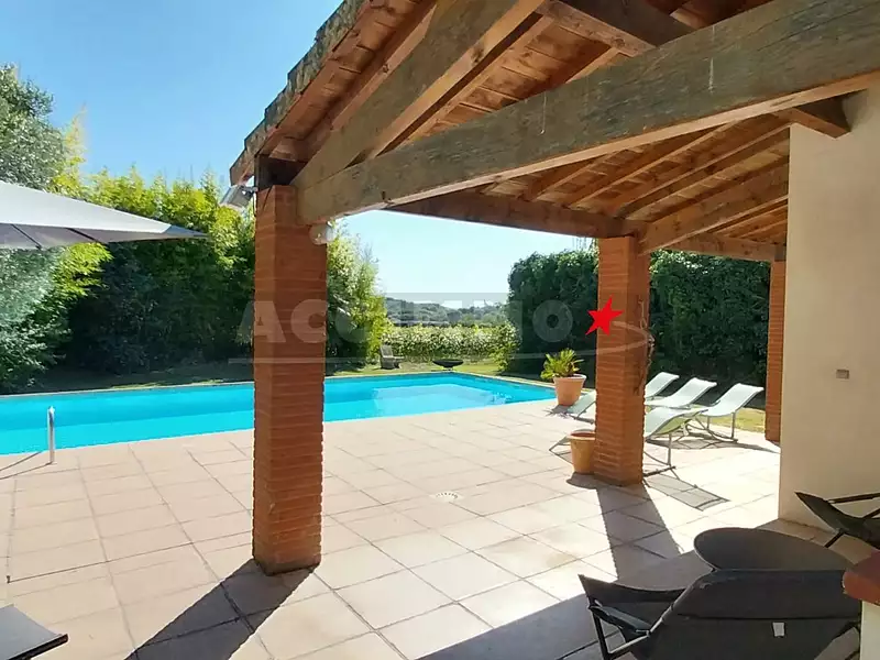 Maison, 407 m²