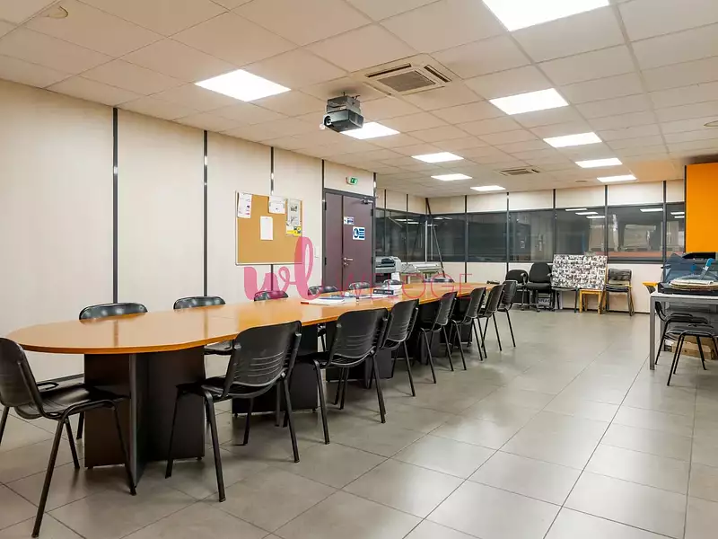 Divers, 1 475 m²