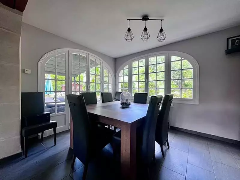Maison, 200 m²
