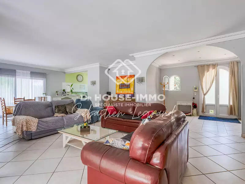 Maison, 160 m²
