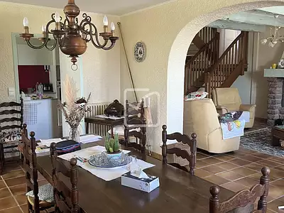Maison, 310 m²