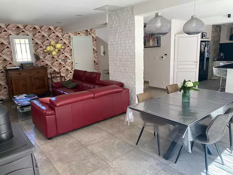 Maison, 146 m²