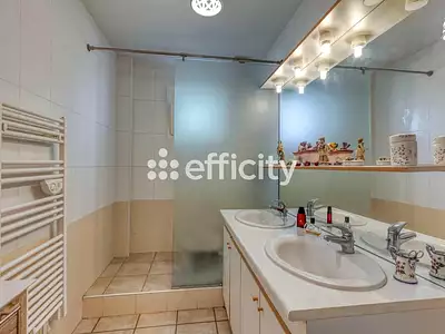 Maison, 141 m²