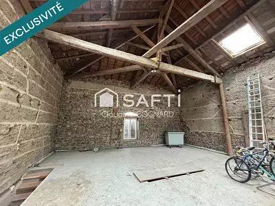 Immeuble, 248 m²