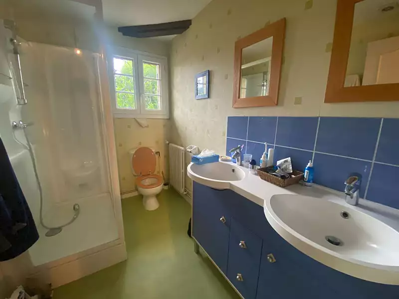 Maison, 250 m²