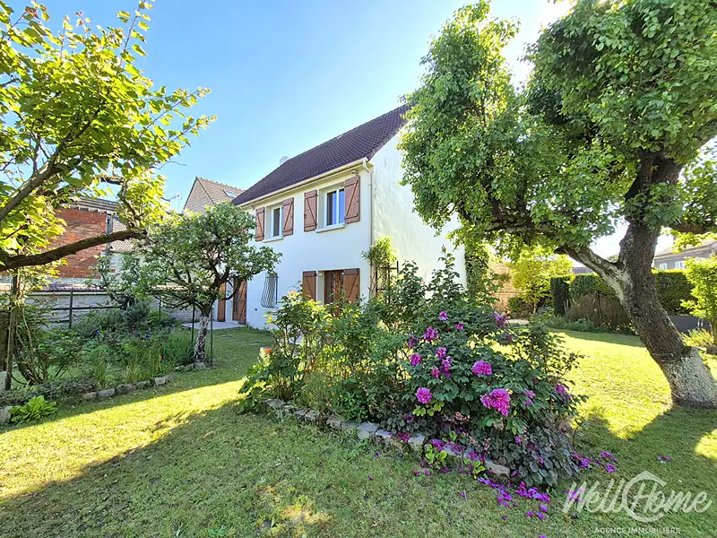 Maison, 134 m²