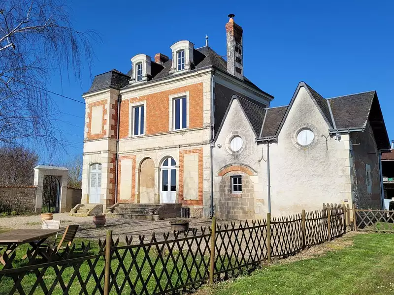 Maison, 245 m²