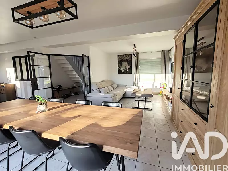 Maison, 115 m²