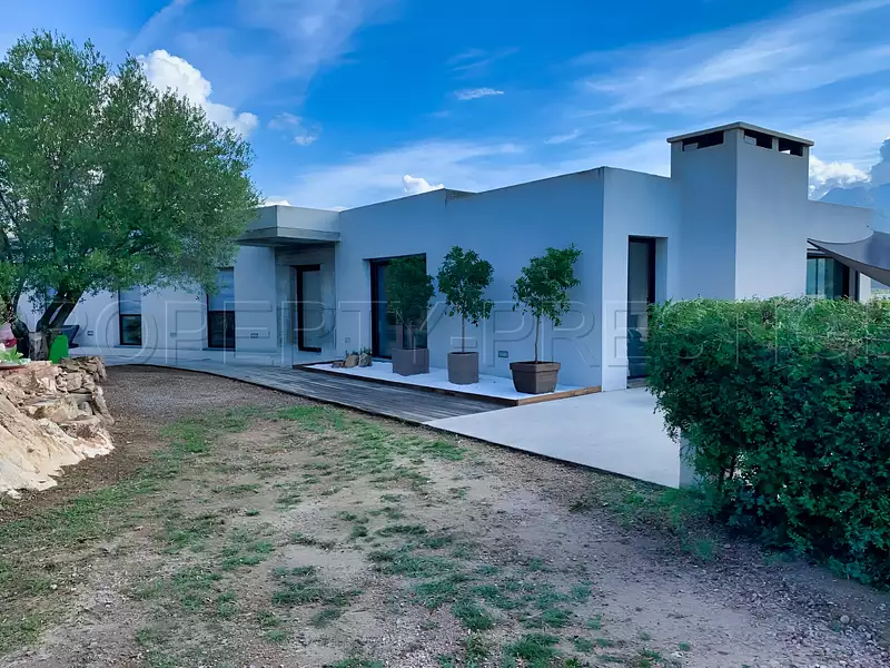 Divers, 320 m²