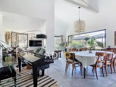 Maison, 170 m²