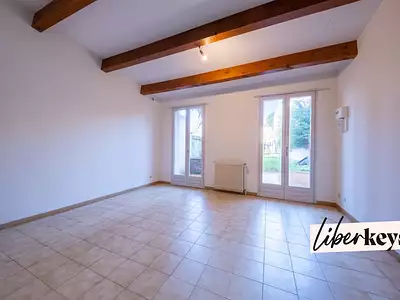 Immeuble, 185 m²