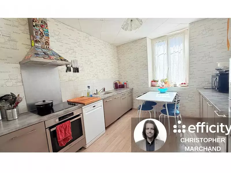 Maison, 180 m²