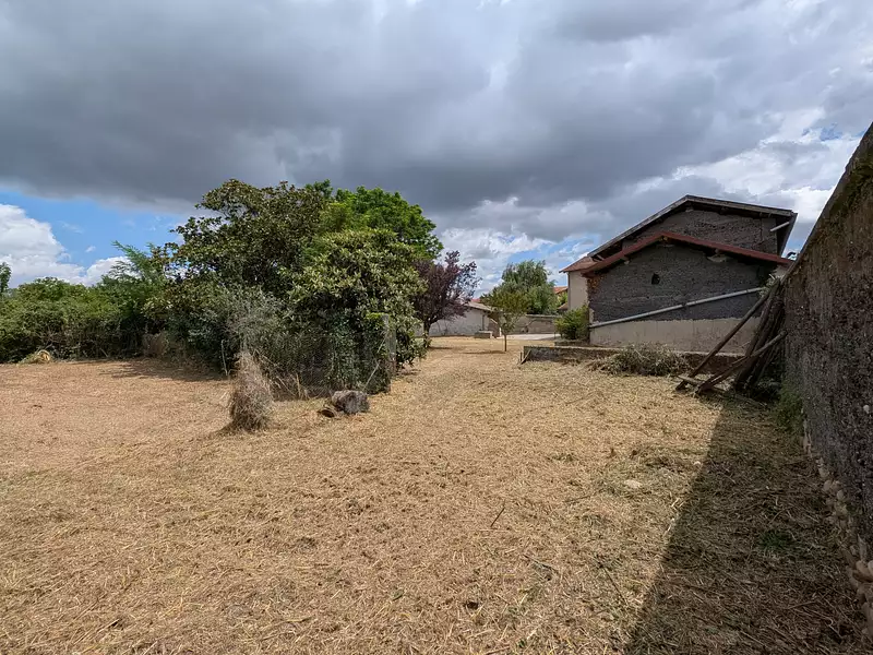 Terrain, 630 m²