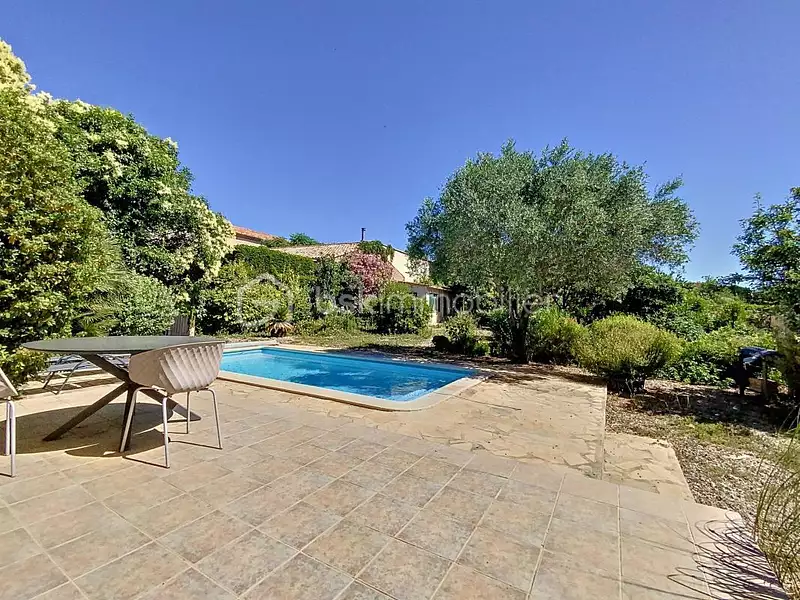 Maison, 93 m²