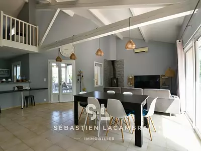 Maison, 162 m²