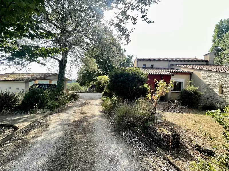 Maison, 231 m²