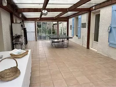 Maison, 196 m²