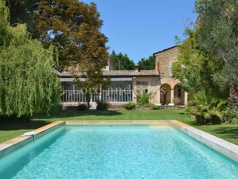 Maison, 280 m²