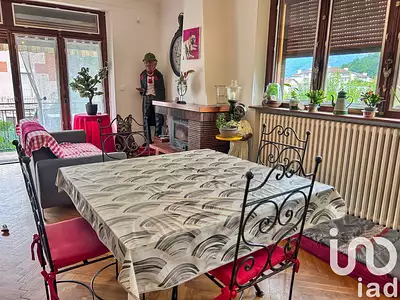 Maison, 205 m²