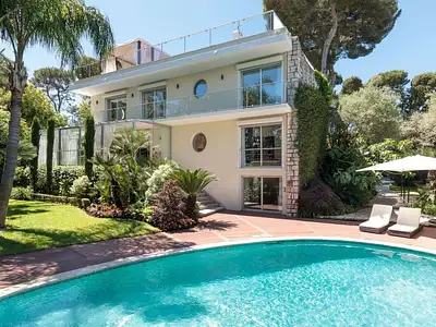 Maison, 245 m²