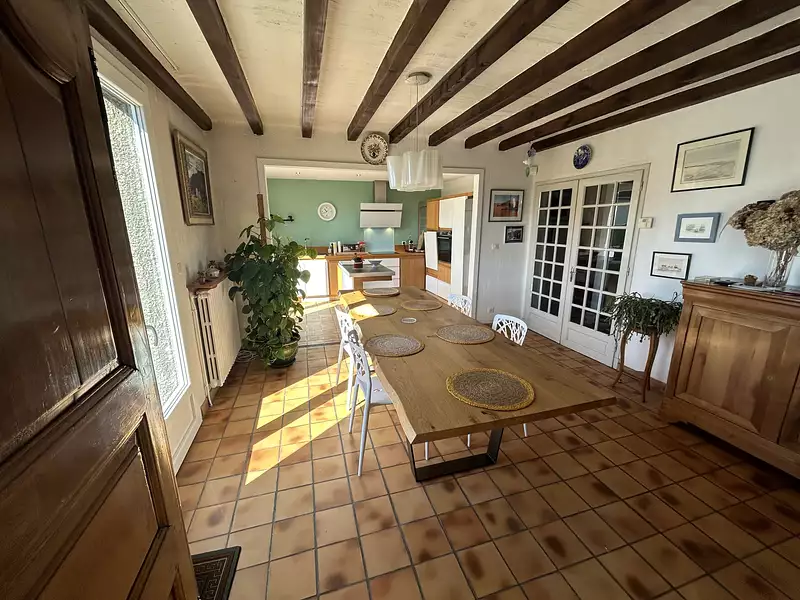 Maison, 163 m²