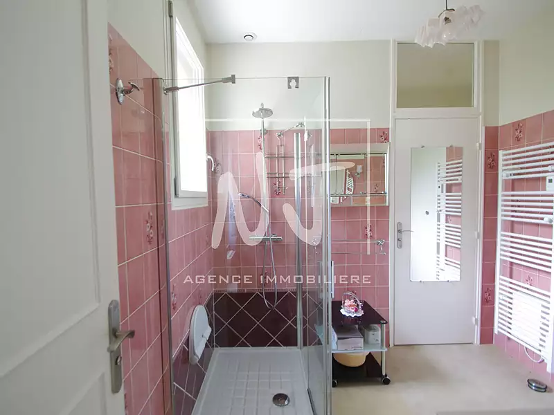 Maison, 105 m²