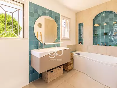 Maison, 237 m²