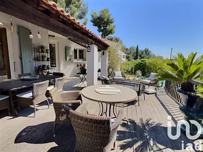 Maison, 179 m²