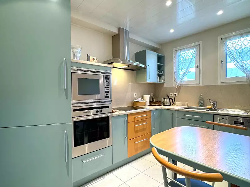 Maison, 175 m²