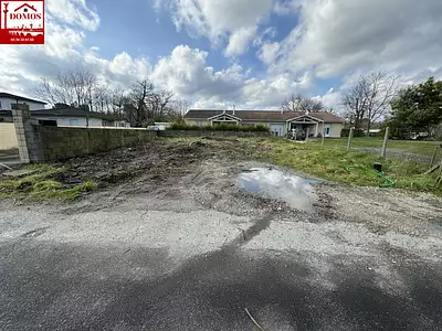 Terrain, 472 m²