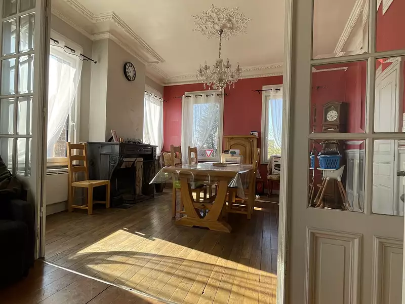 Maison, 184 m²