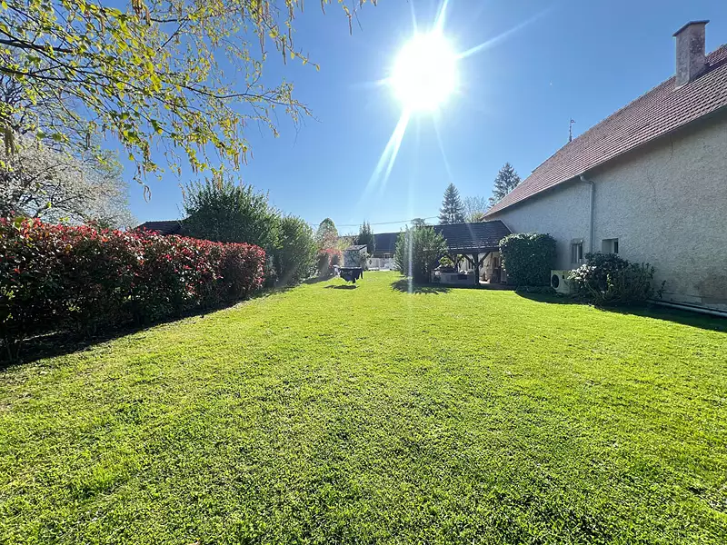 Maison, 260 m²