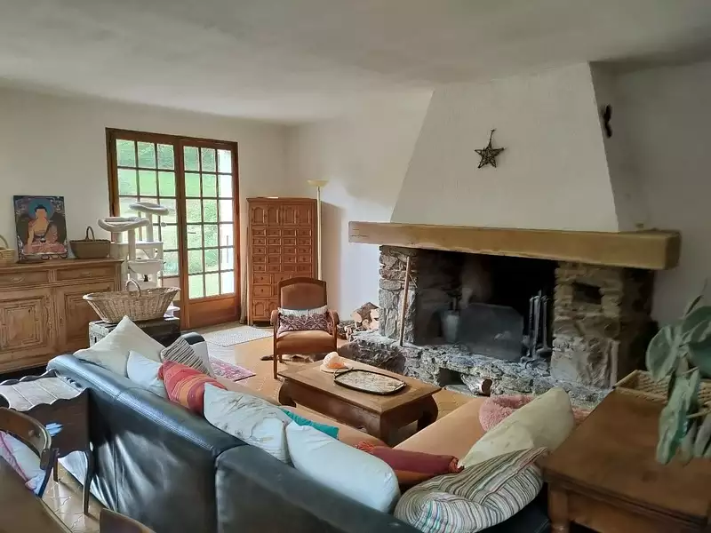 Maison, 570 m²