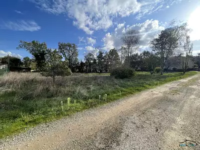 Terrain, 1 877 m²