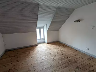 Maison, 240 m²