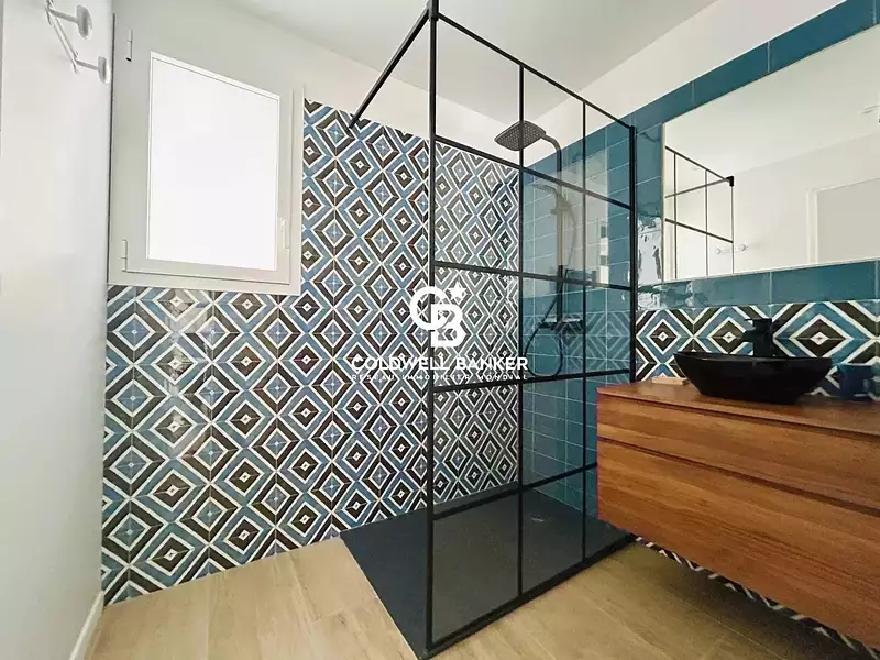 Maison, 240 m²