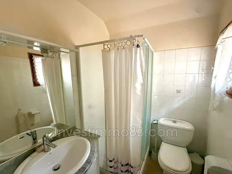 Maison, 220 m²
