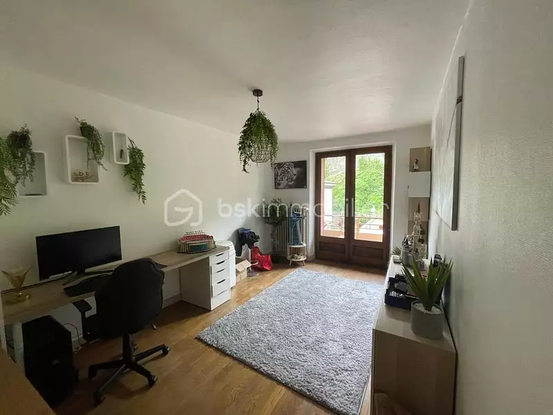 Immeuble, 309 m²